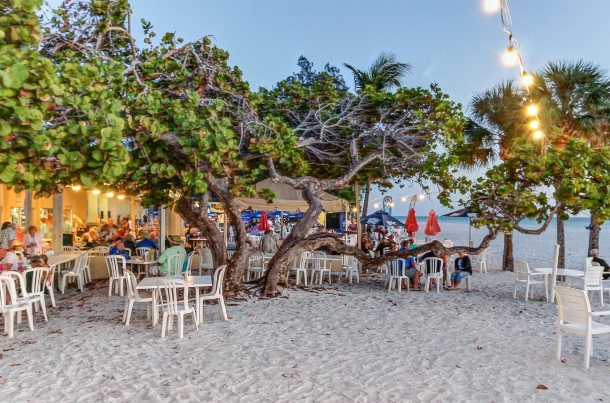 Apartamento Highland Avenue Heaven Bradenton Beach Exterior foto